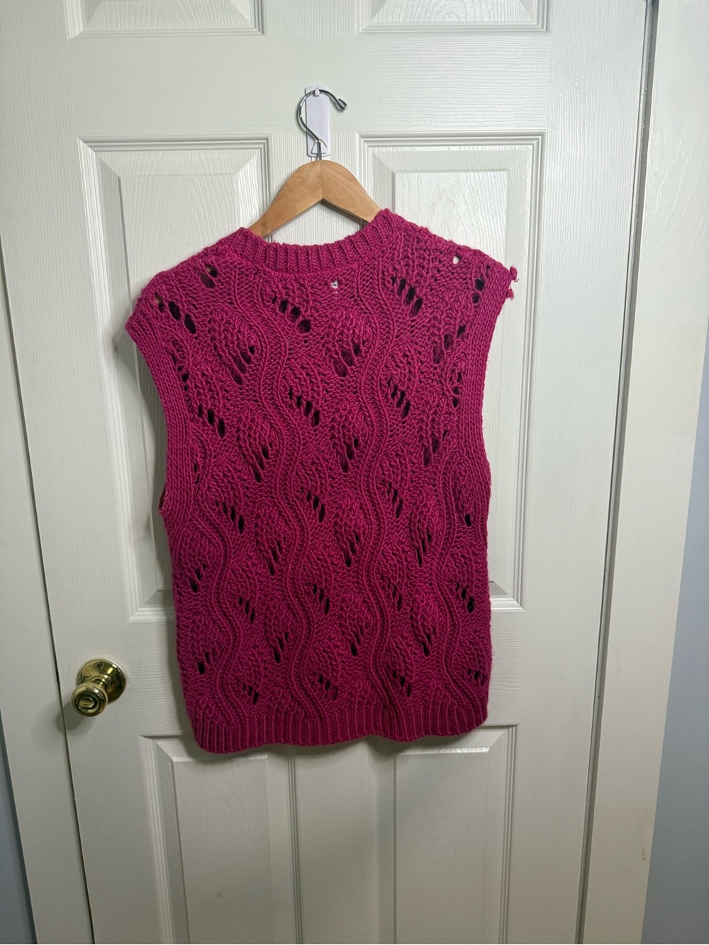 ASOS Sleeveless Open-Knit Sweater Vest - Pink - Picture 2 of 2